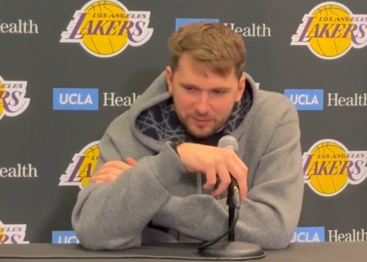 [体育微观察]东契奇：两个女儿肯✨定会让我的生活变成地狱 但