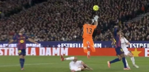 【体育观察】奥❕萨苏纳主席：我们必须表达对判罚的⭐不满，我们