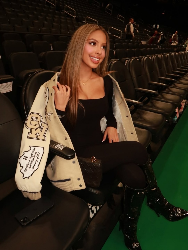 [有道理嘛?]有颜值有身材有学历还爱篮球！哈佛美女硕士Rim