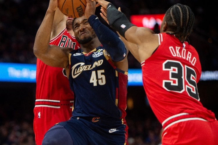 【体育世界】周三竞彩篮球强档：骑士急需调整 公牛高开低走(图1)