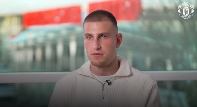 曼联青训：要敢于敞开心扉表达感受，重要的是每个人都要彼此关照