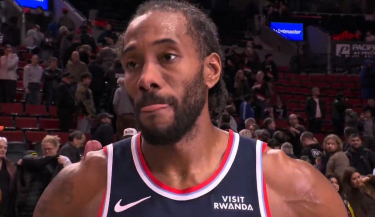 [体育世界]大洛生涯新高9三分为快船带来？小卡一本正经：你刚