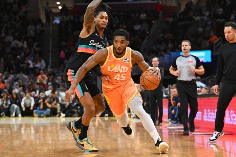 【NBA】周一竞彩篮球强档：骑士人心惶惶 马刺往绩尴尬