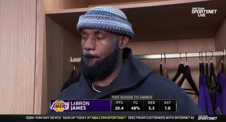 [詹姆斯]詹姆斯：我认为今天的表现是对昨天球队会议很好的回应