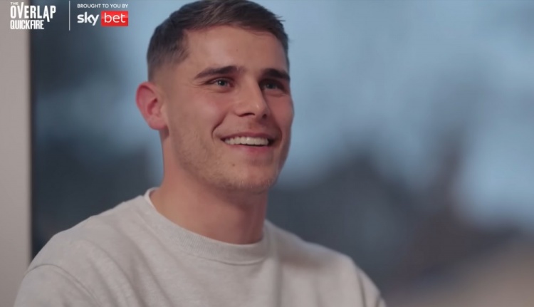 范德芬：我偶像是普约尔 我跟哈兰德交过手了，现在想挑战姆巴佩