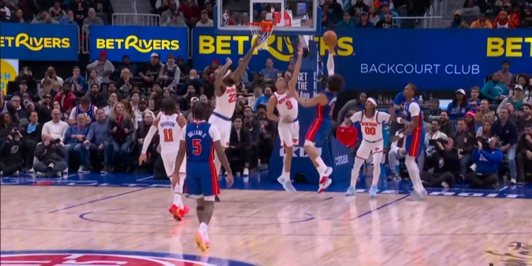 利刃穿心！康寧漢姆中路突擊 在圍剿中強起打進還要加罰