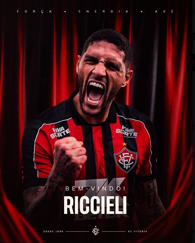 【青岛西海岸】官方：里切利租借巴甲维多利亚，球员上赛季租借西