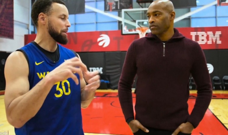 意識(shí)到你改變了籃球方式？庫(kù)里：未刻意設(shè)目標(biāo) 這是我打球的方式