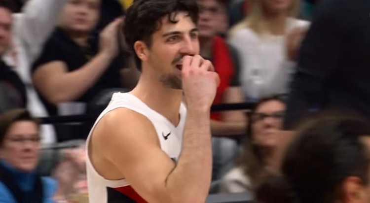 關(guān)鍵球！阿夫迪亞倚著伊森打成2+1 開拓者領(lǐng)先7分