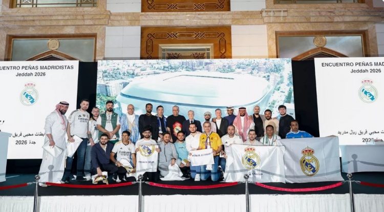 出席球迷大會，老佛爺演講：過去15年30冠含6歐冠，感謝并肩作戰(zhàn)