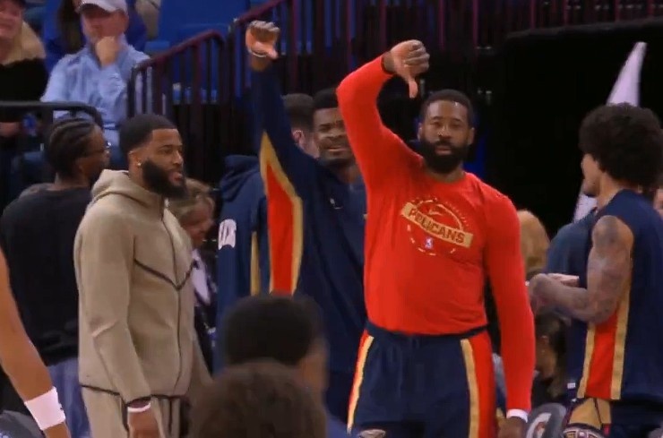 360°呢？大風(fēng)車(chē)呢？錫安反擊扣籃平平無(wú)奇 小喬丹????招呼