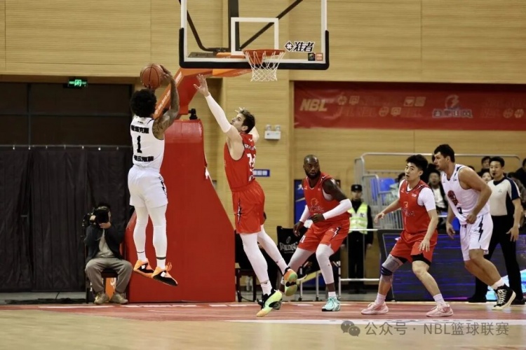 【滚动快讯】无⬅️限我的城│2✨025-2026赛季NBL常规赛第八轮战报(图5)