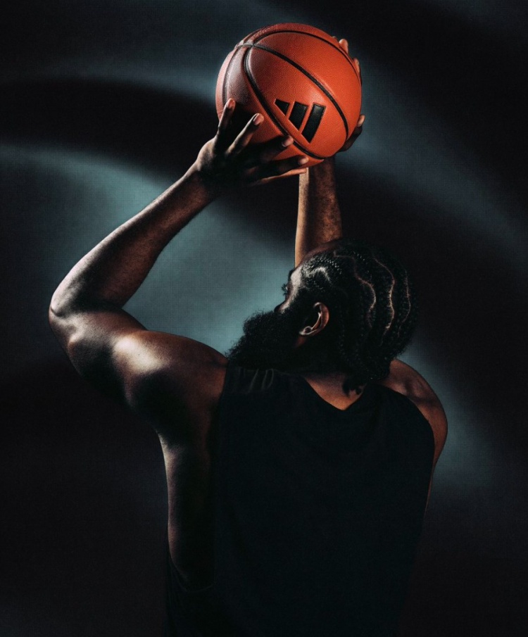 阿迪官方：哈登在巨人中更上一層樓 恭喜你上升至歷史得分榜第9位