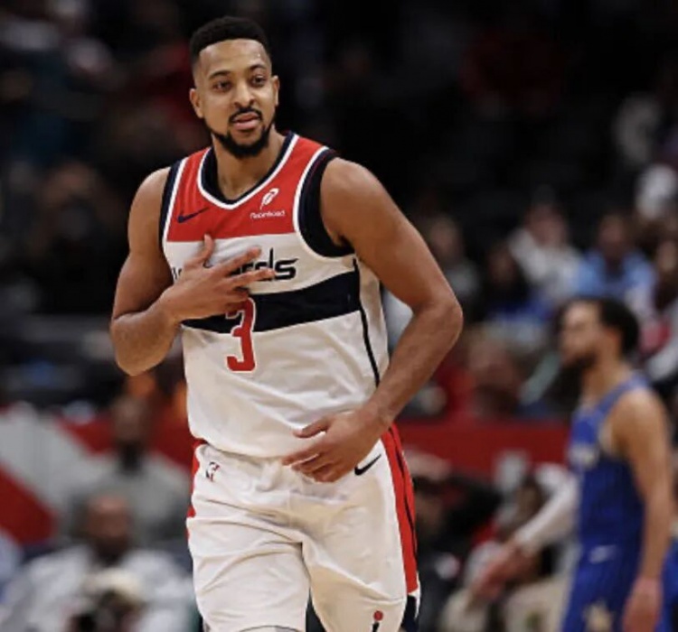 【好看推荐】你是个好球员，我们就拿你交易吧(图4)