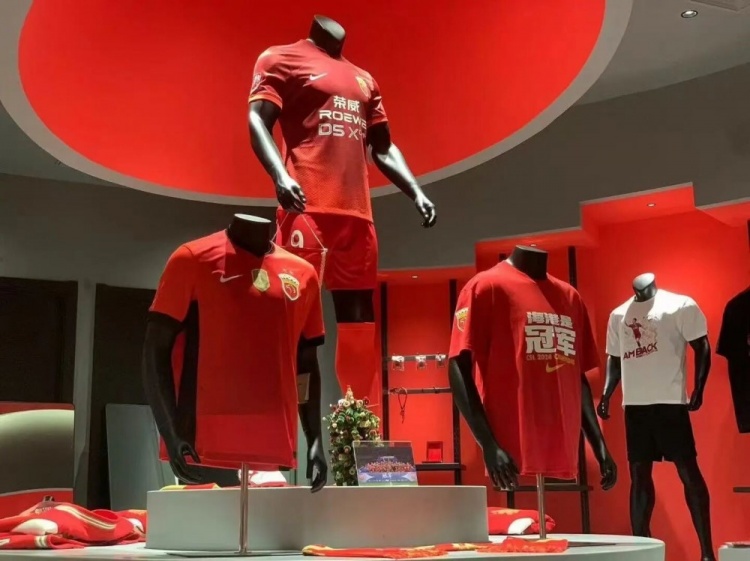 我們決定對線下小站進行全面的煥新升級，店鋪將于近期暫停營業(yè)