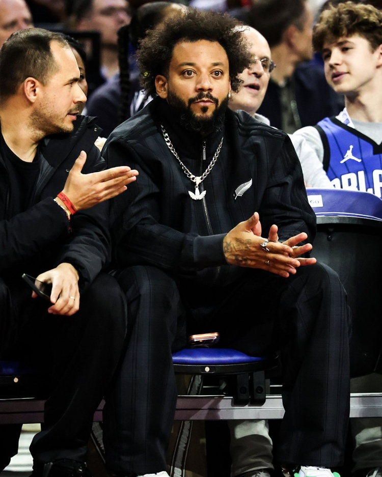 NBA伦敦赛，范戴克、亨利、赖斯、马塞洛等足坛球星现场观战