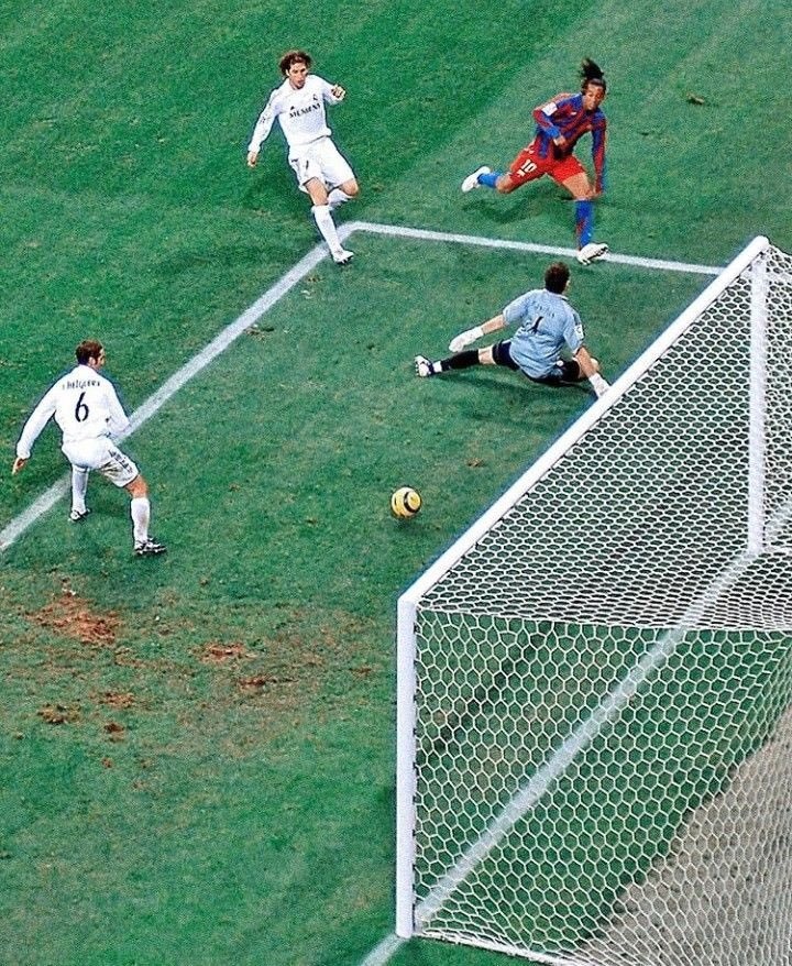 【体育有料】罗纳尔迪尼奥:❕我的心至死都是巴萨球迷⭐ 【体育有料】罗纳尔迪尼奥:❕我的心至死都是巴萨球迷⭐