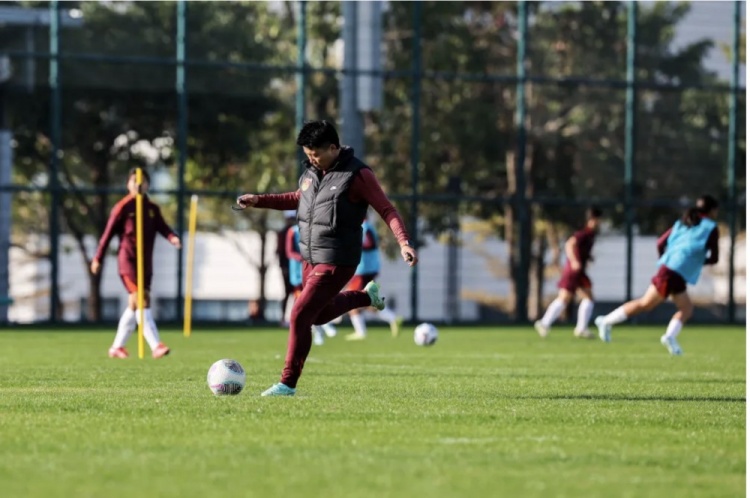 [第一观察]中国U17➡️女足新帅马晓⚽旭：我是一个喜欢挑战的人⬅️(图3)