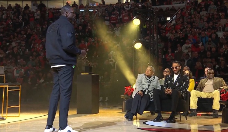 【要闻速递】动情演讲让罗斯落泪！鲁尔·邓：➡️我们所经⚽历的