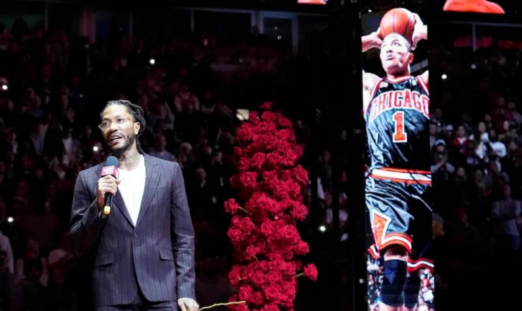 [推荐]罗斯球衣退役：他把所有人说哭了(图2)