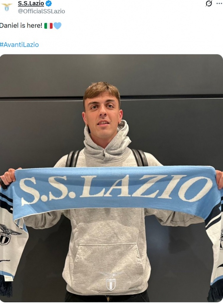 加盟在即！拉齐奥官推晒丹尼尔·马尔蒂尼抵达球队照片