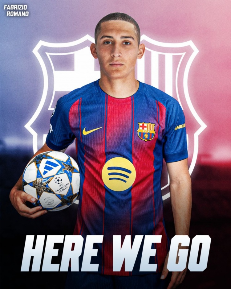 记者：乌拉圭19岁左后卫帕西菲科正飞往西班牙，即将加盟巴萨B队