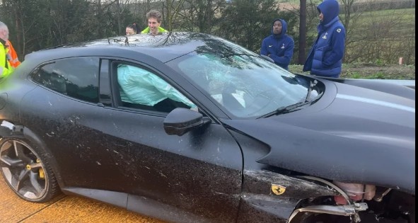 太阳报：战法兰克福取得进球前一天，热刺前锋穆阿尼发生车祸