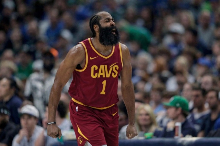 [赛程更新]规则角度看哈登加兰互换✨：年薪一样是关键 骑士再