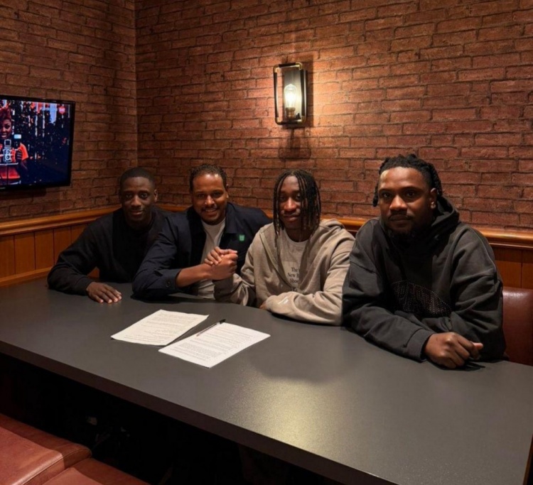 为夏窗转会做准备！罗马诺：莱比锡边锋迪奥曼德更换经纪公司