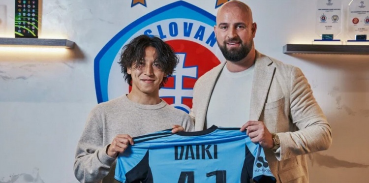 【新闻前线】官方：24⬅️岁日本⬅️中✌️场松冈大起租借加盟