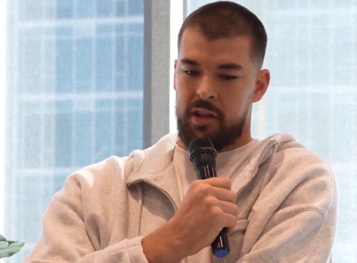 [滚动快讯]脚踝伤势！卡莱尔：祖巴茨的❗步行者首秀要⭐等到全明星之后(图1)