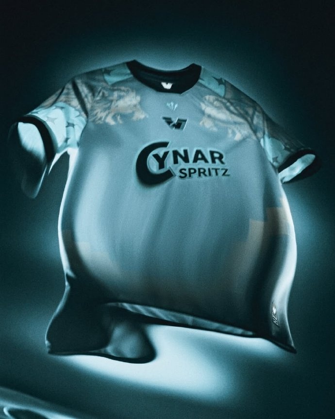 【值得一看】冬季限定，威尼斯第四客场球衣(图1)