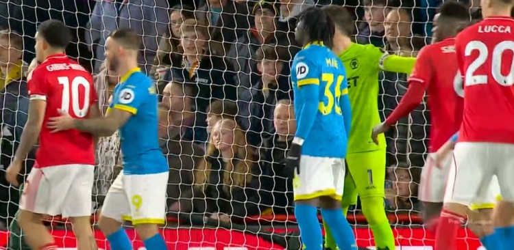 35脚射门未果！森林0-0狼队领先降级区3分 若泽萨神扑狼队垫底