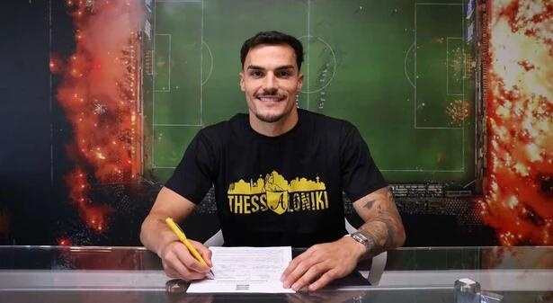 苗原谈泰山中卫：佩德罗·阿尔瓦罗后来居上，他是自由身