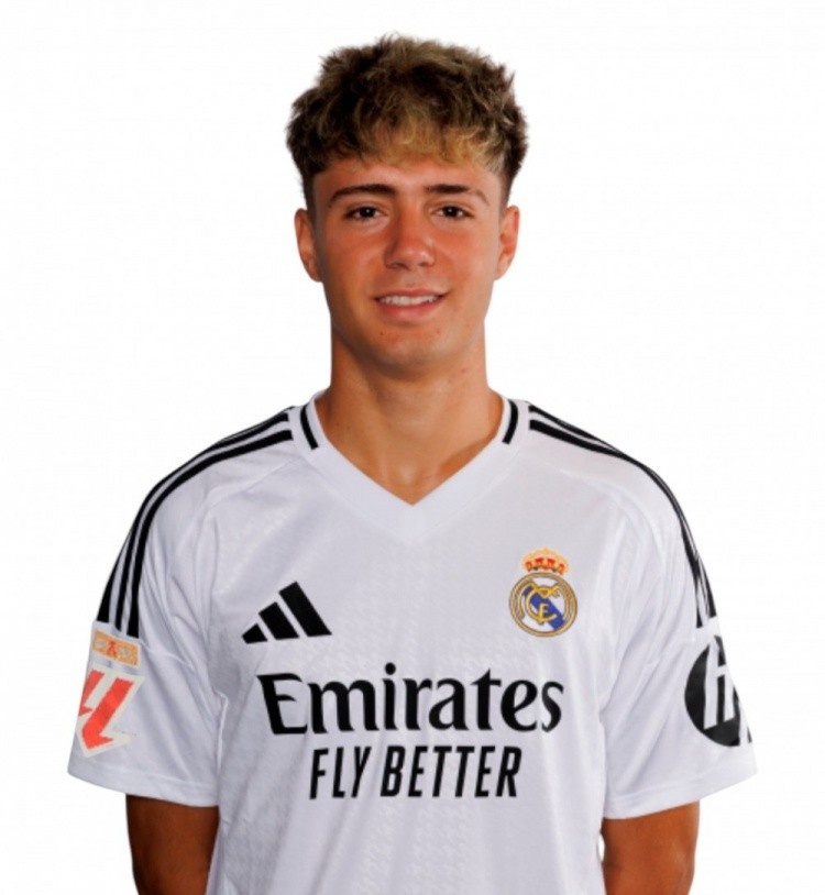 记者：米兰有意皇马19岁中卫巴尔德佩尼亚斯，正密切关注其进步