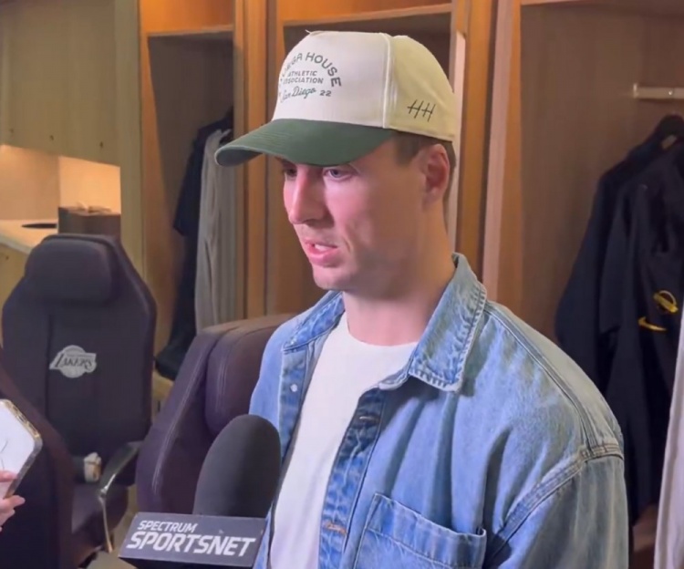 [有道理嘛?]8个主场4胜4负！肯纳德：我在很多出色球队效力