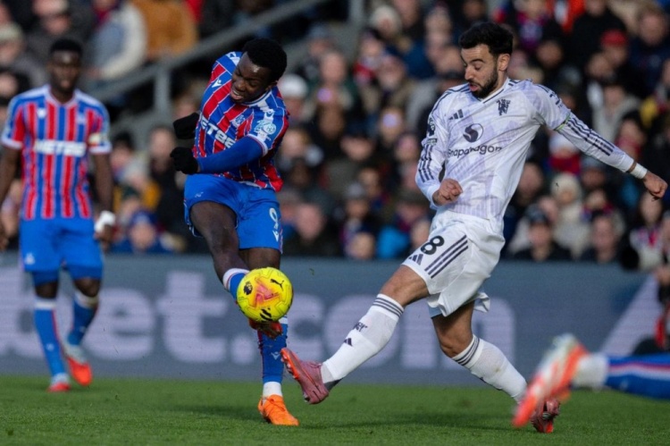 【体育世界】传足胜负彩第26033期看点：枪手大战蓝军 红狼