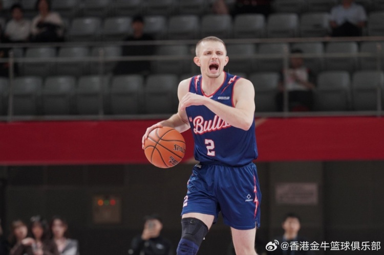 [你怎么看？]福田主场，胜利拿下！️香港金牛主场战胜山东蜜獾