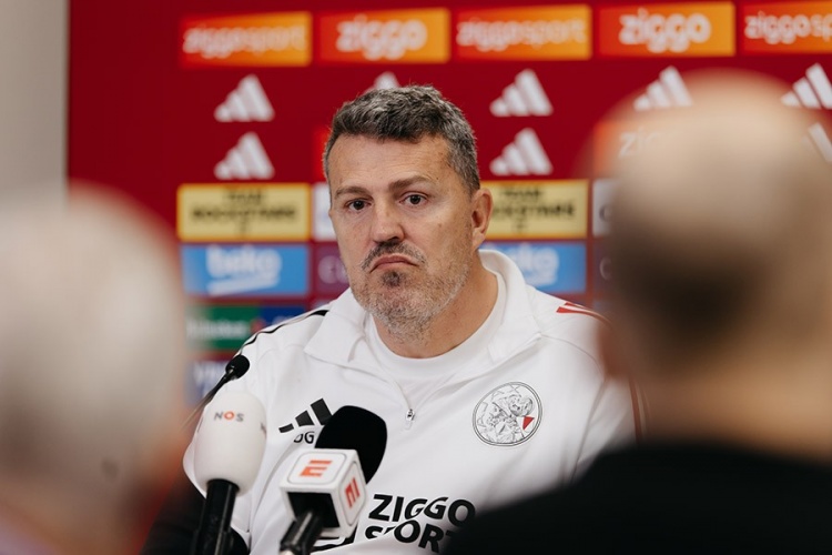 【赛场播报】阿贾克斯新帅加西亚：这里和巴萨有相同哲学，也是我