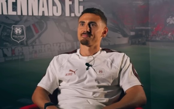 雷恩中场：训练时站偏30厘米会被德泽尔比叫停 图多尔要求侵略性