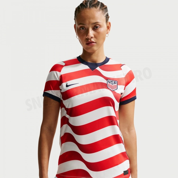 【精彩资讯】美国队2026世界杯主客场球衣：充满星条旗设计元