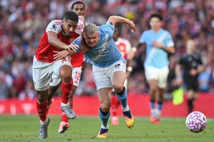 【体坛热点】传足胜负彩第26048期看点：阿森纳对决曼城 马