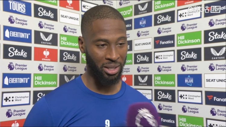 贝托谈双响胜切尔西：不觉得自己是英雄，要用进球和助攻帮助球队