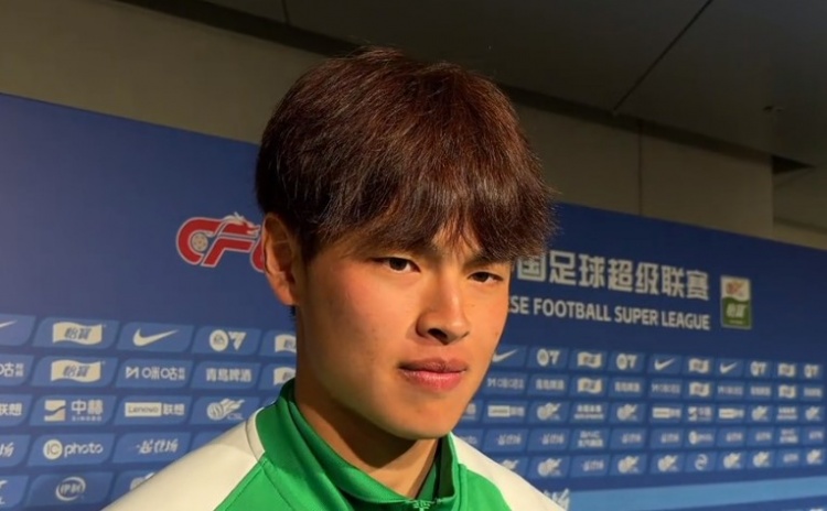 [最新消息]邓捷夫：京沪大战给自己打5分，主教练鼓励我年轻不