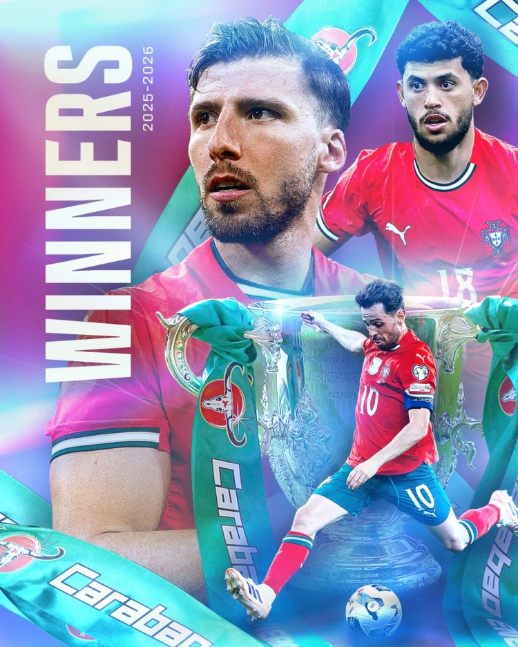 葡萄牙国家队祝贺曼城联赛杯夺冠，B席等3名国脚斩获赛季首冠