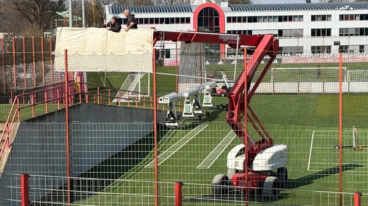 [赛场速递]图片报：拜仁正推进训练基地的现代化改造，将配备高