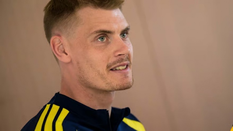 【体育有料】瑞典队官方：埃里克·史密斯因伤退出，无缘对阵波兰