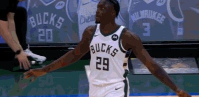 [焦点新闻]✨库兹马：为字母弟高兴 四兄弟都在NBA打球是种福气(图1)