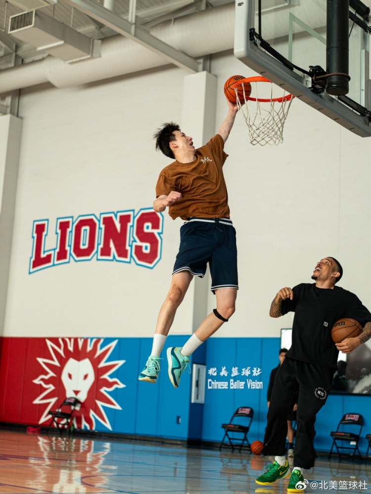 【每日资讯】继续进步！郇斯楠/郇斯枫/张博源近期在洛杉矶共同