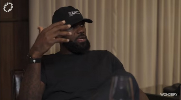 【最新提要】詹姆斯：我会在比赛日当天看到推送 预告我距离➡️